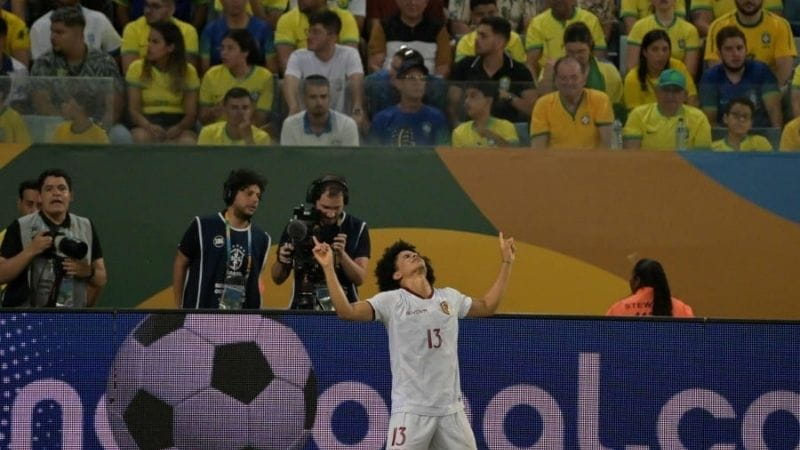 世界杯｜阿根廷1-0巴拉圭，奥塔门迪一锤定音，潘帕斯雄鹰3连胜开局